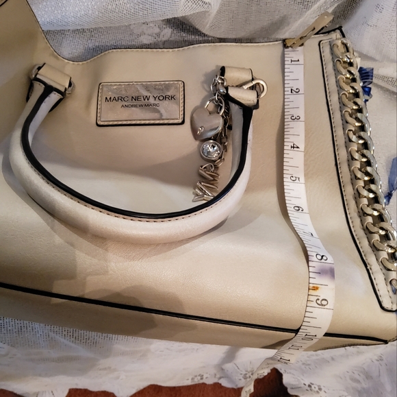 Purse - Picture 5 of 16